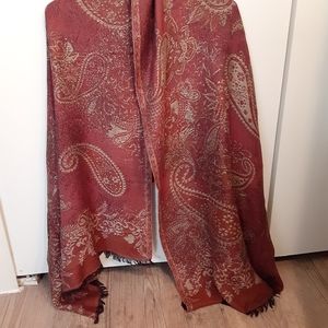 Brooks Brothers tapestry wrap